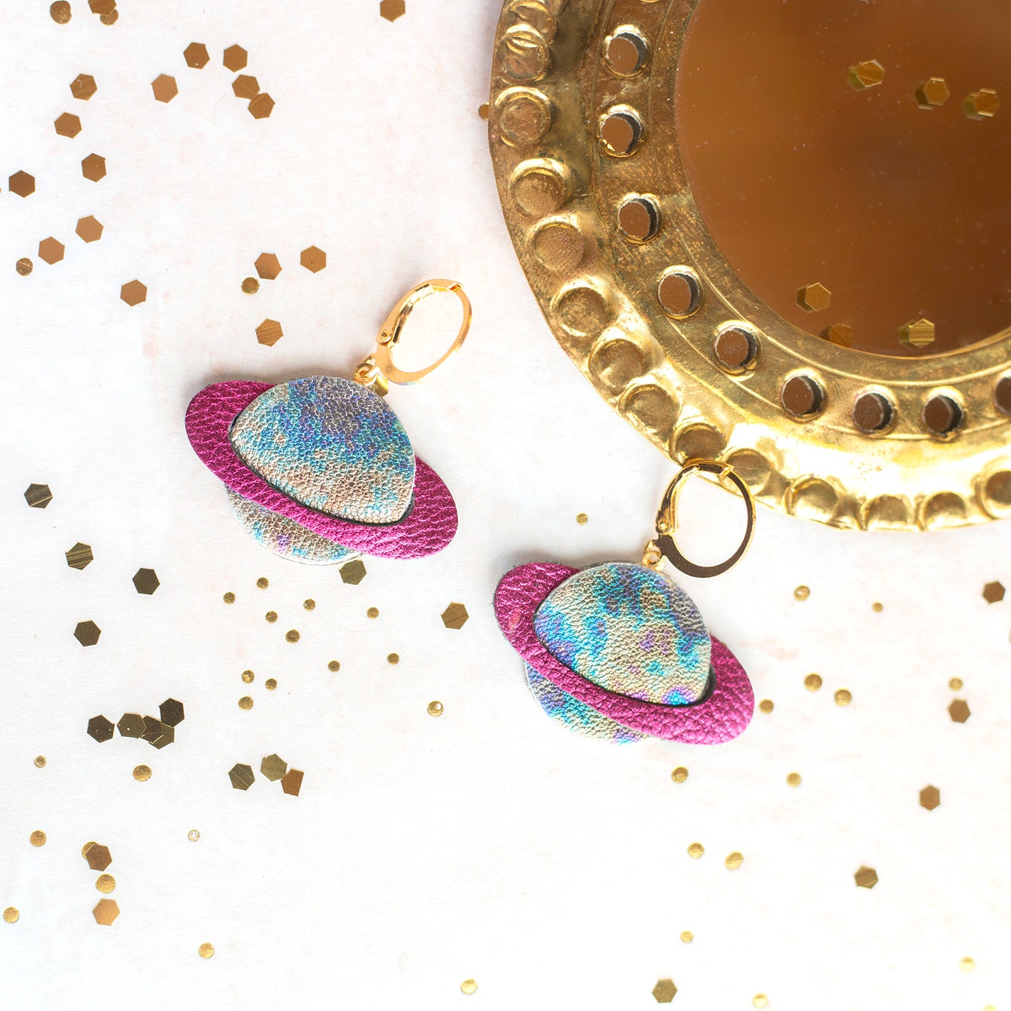 Boucles d'oreilles Planètes à Paillettes rose foncé