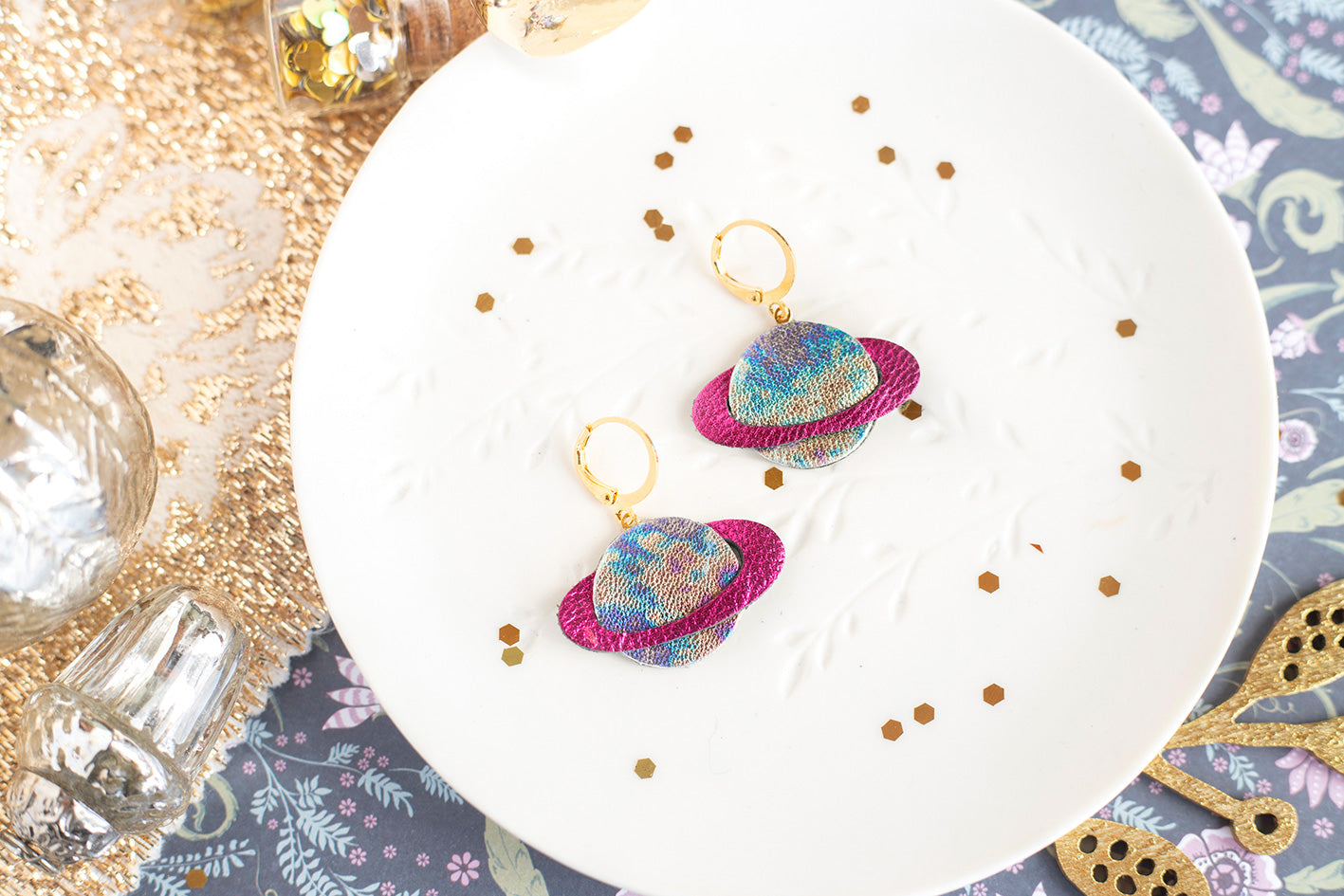 Boucles d'oreilles Planètes à Paillettes rose foncé