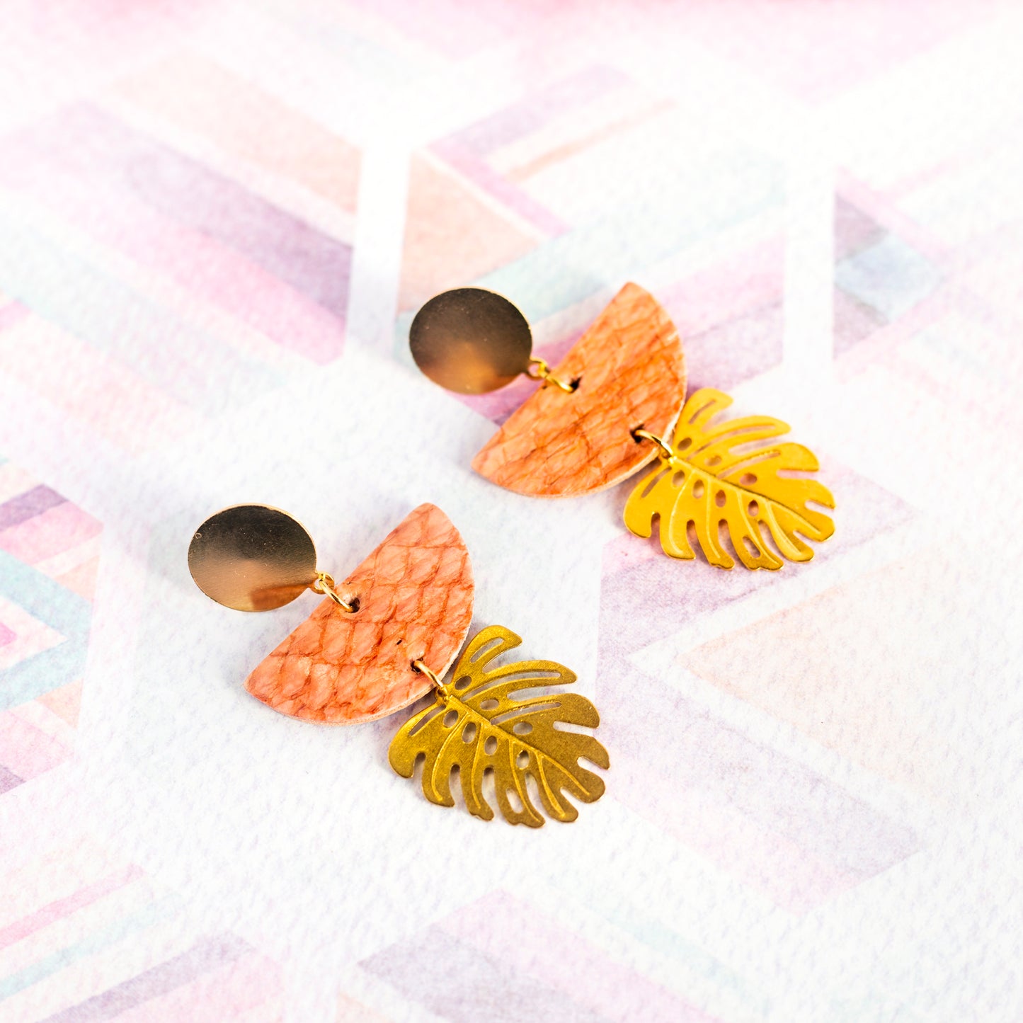 Boucles d'oreilles Soria cuir rose saumon