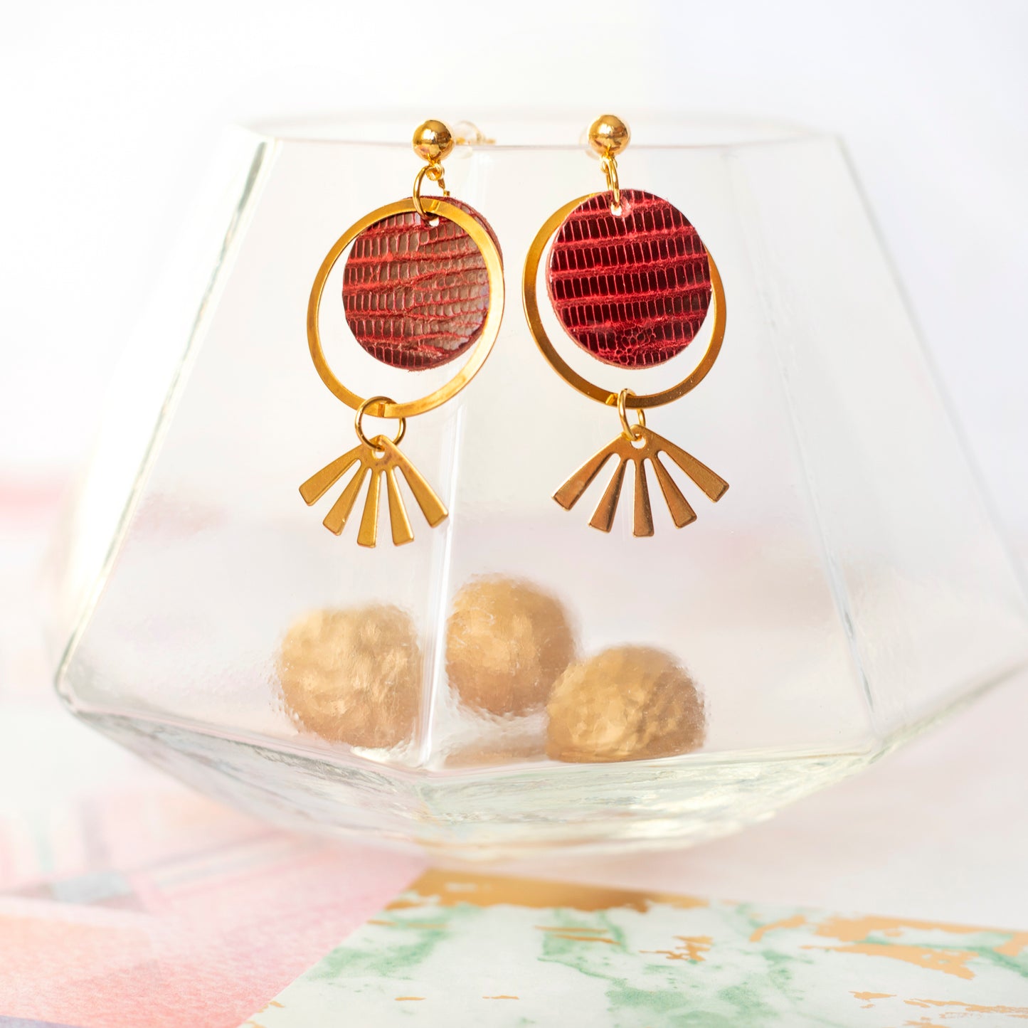 Boucles d'oreilles Kléo cuir rouge bordeaux