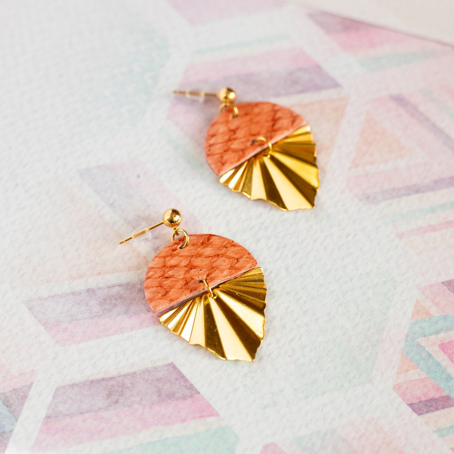 Boucles d'oreilles Haley cuir rose saumon