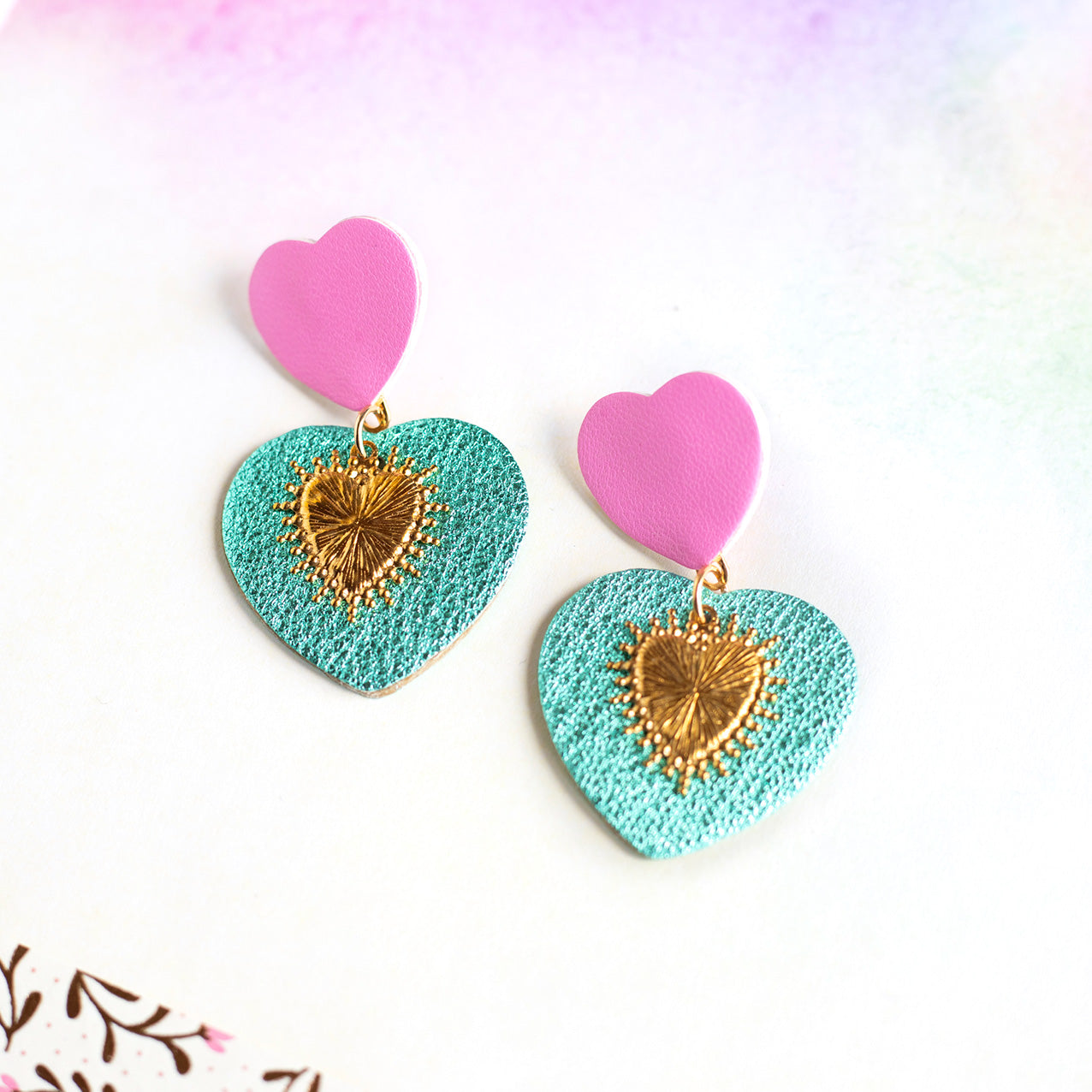 Boucles d'oreilles Coeurs Ex-Voto rose bonbon et bleu turquoise métallisé