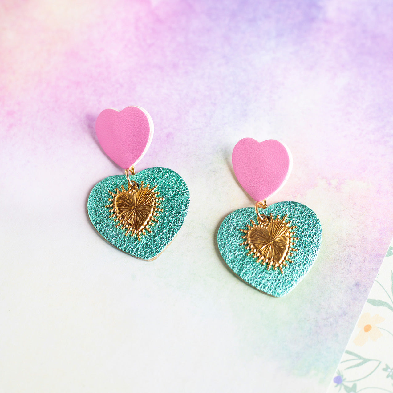 Boucles d'oreilles Coeurs Ex-Voto rose bonbon et bleu turquoise métallisé