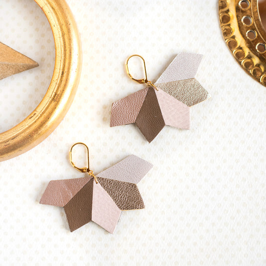 Boucles d’oreilles Clara sépia et beige