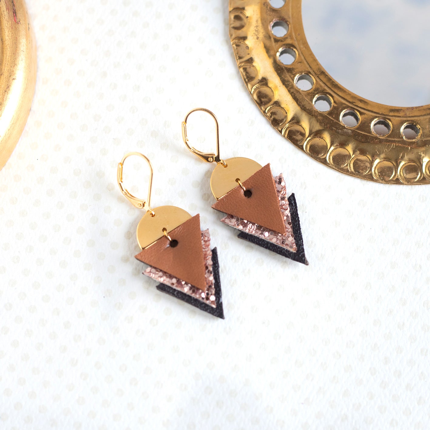 Boucles d’oreilles Evi cuir terracotta noir argent