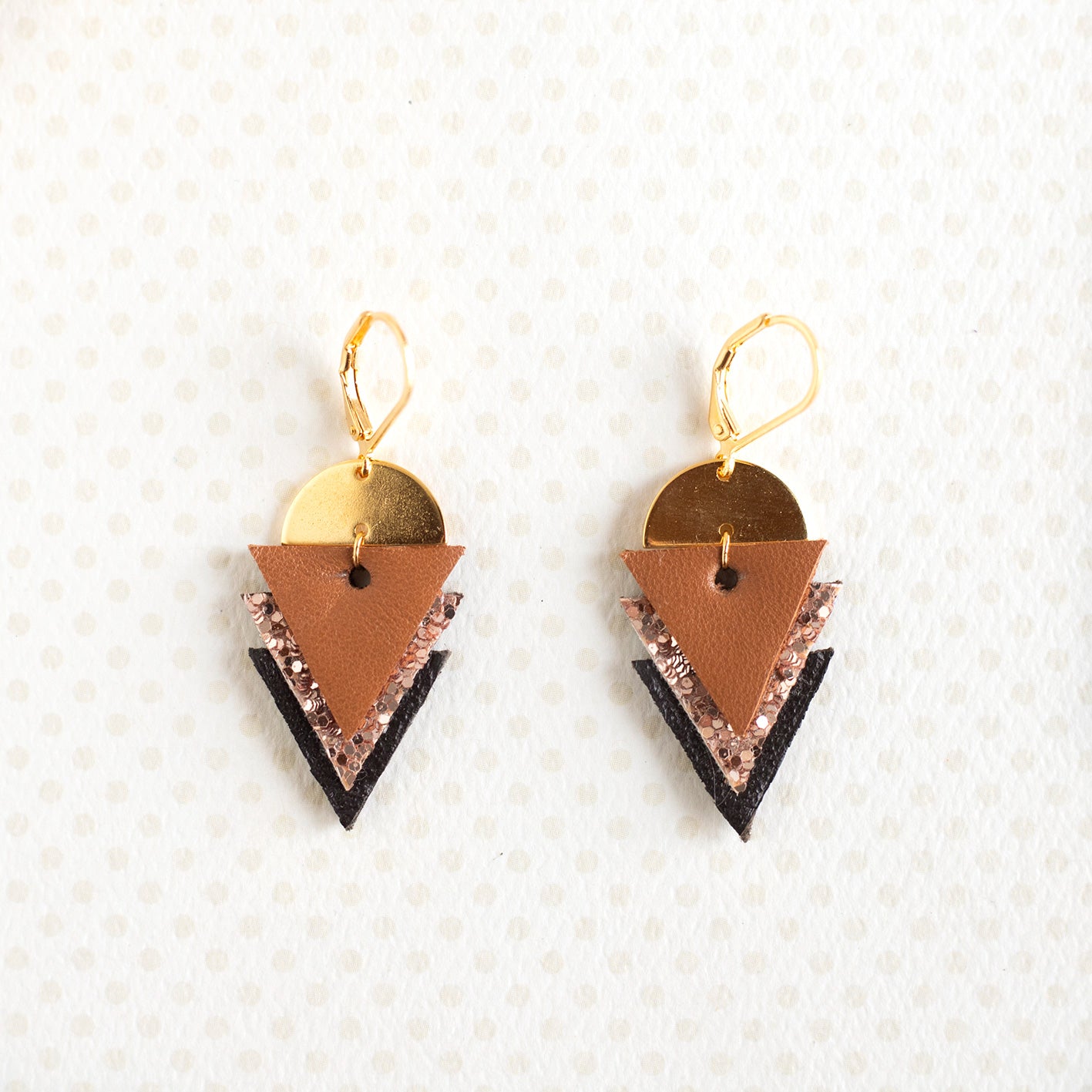 Boucles d’oreilles Evi cuir terracotta noir argent
