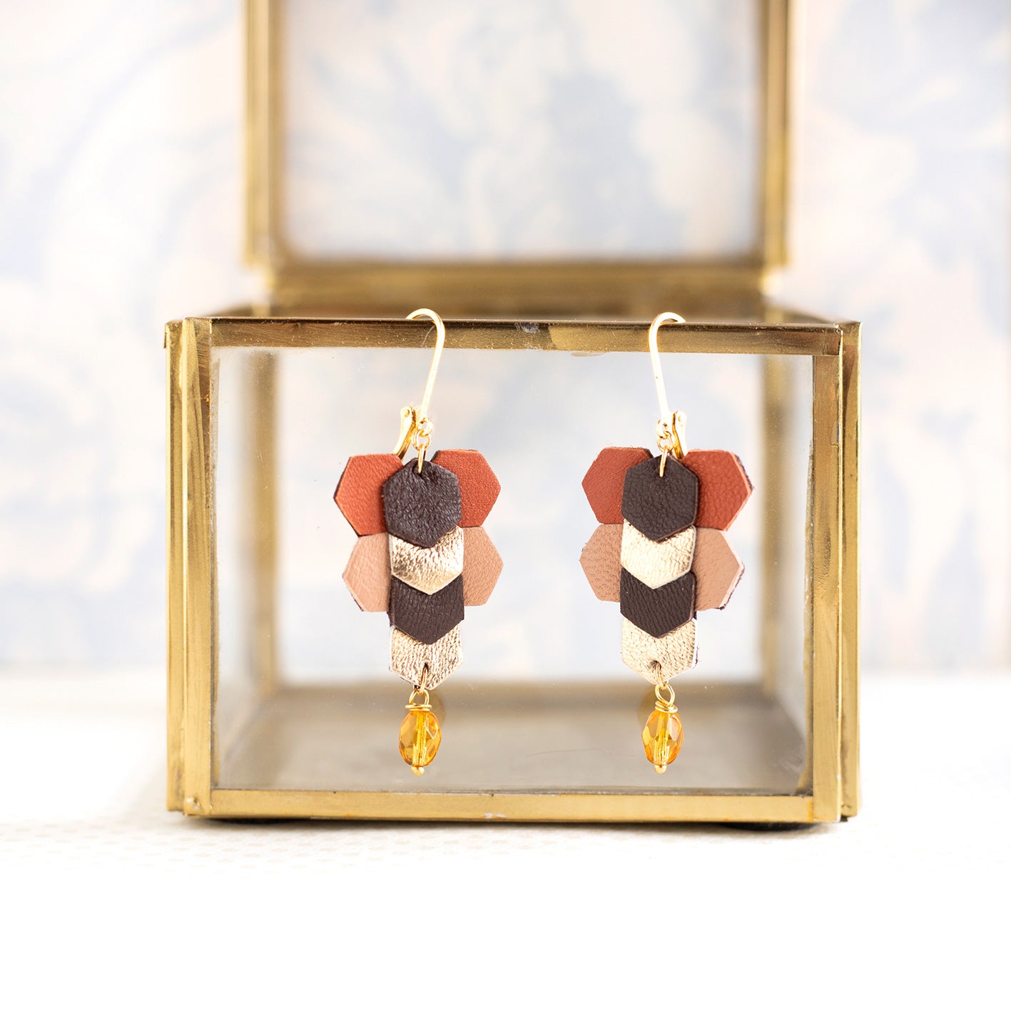 Boucles d’oreilles Mini Sixty cuir rouille saumon brun