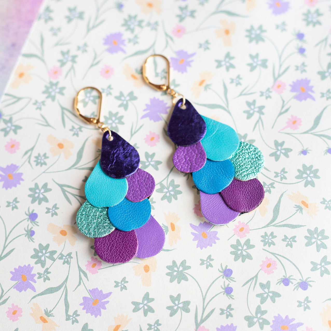 Boucles d'oreilles Queue de Paon violet, bleu, turquoise