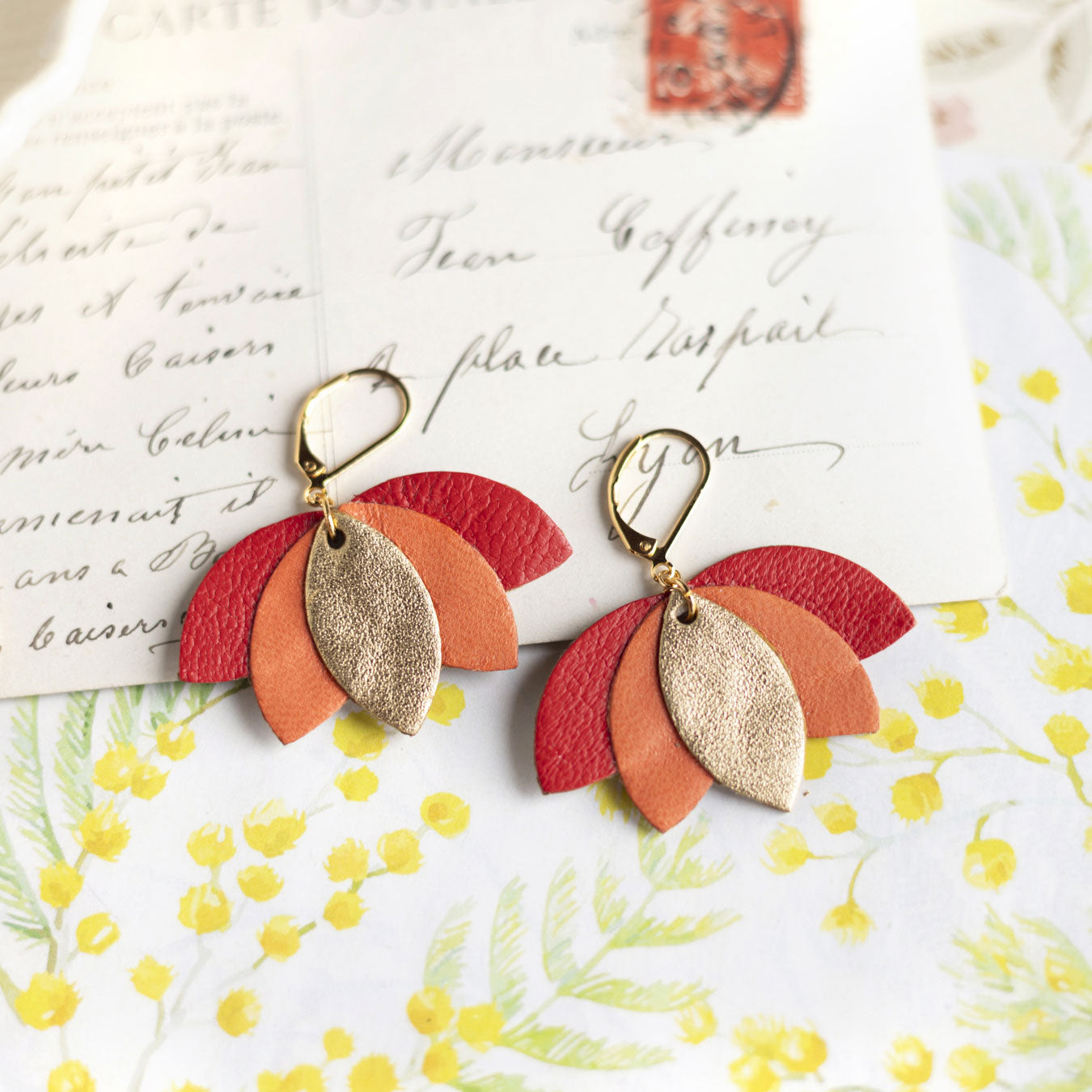 Boucles d'oreilles fleur de lotus doré, orange, rouge