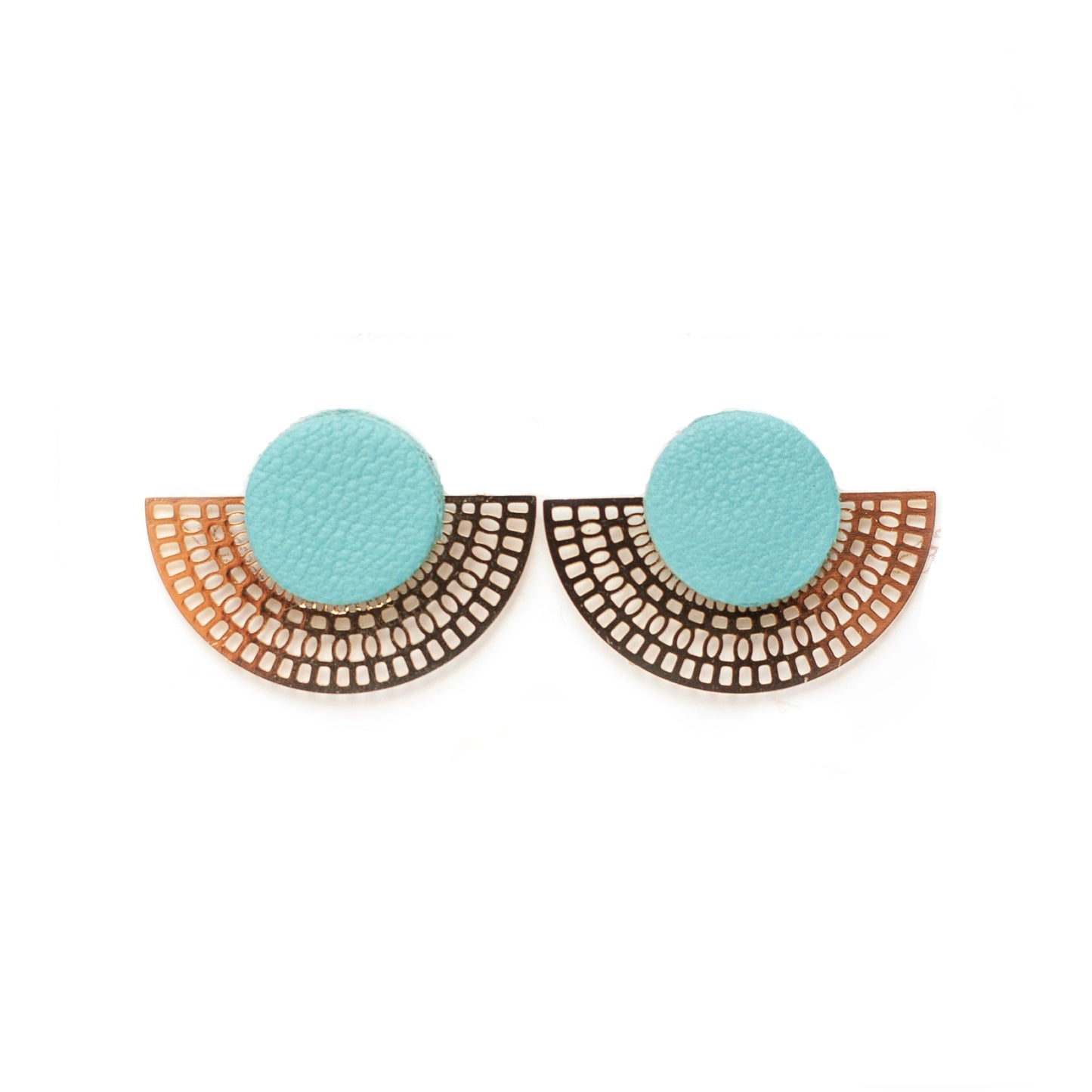 Puces d'oreilles cuir couleurs au choix