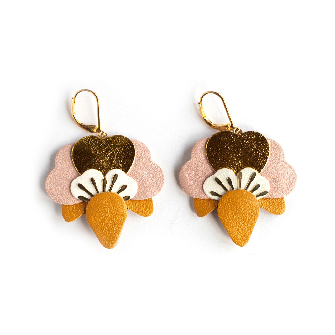 Boucles d’oreilles Orchidées - ocre,  blanc, doré, rose nacré