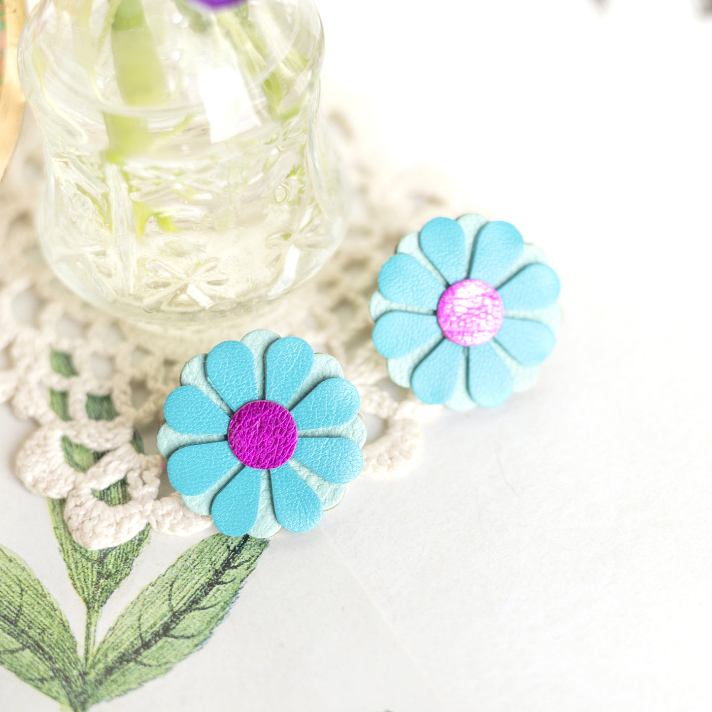 Boucles d'oreilles puces Aster bleu Caraïbes