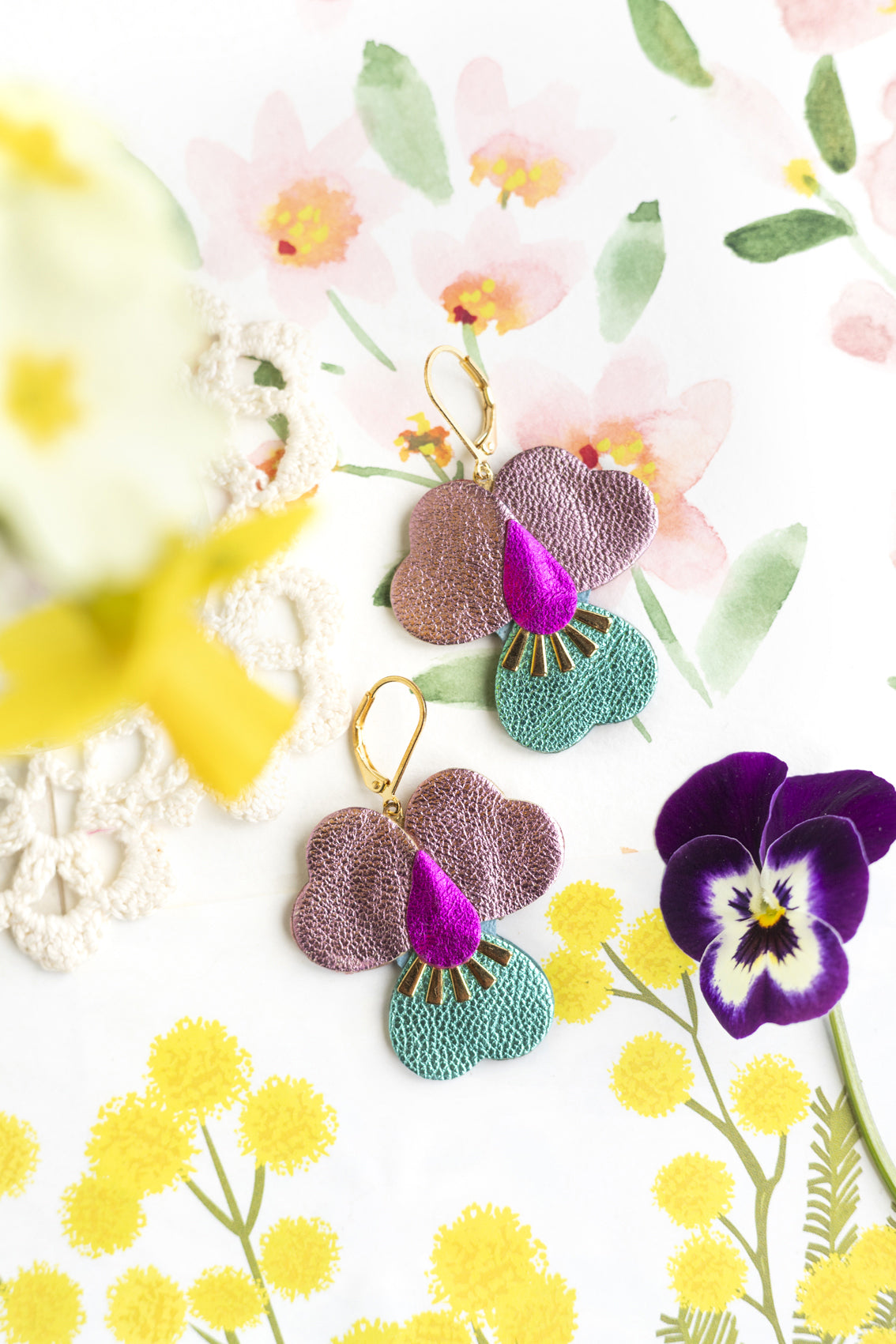 Boucles d’oreilles Pensées géantes - rose métallisé et turquoise