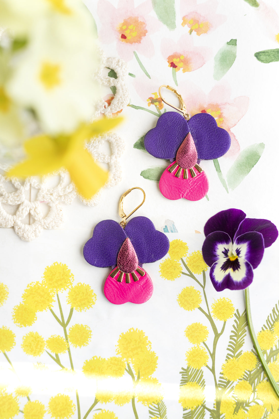 Boucles d’oreilles Pensées géantes - rose métallisé, rose fluo, violet