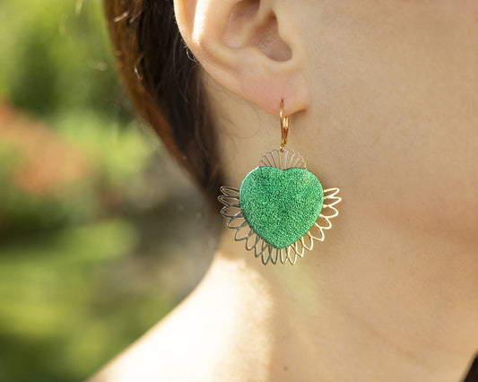 Große Herz-Jesu-Ohrringe