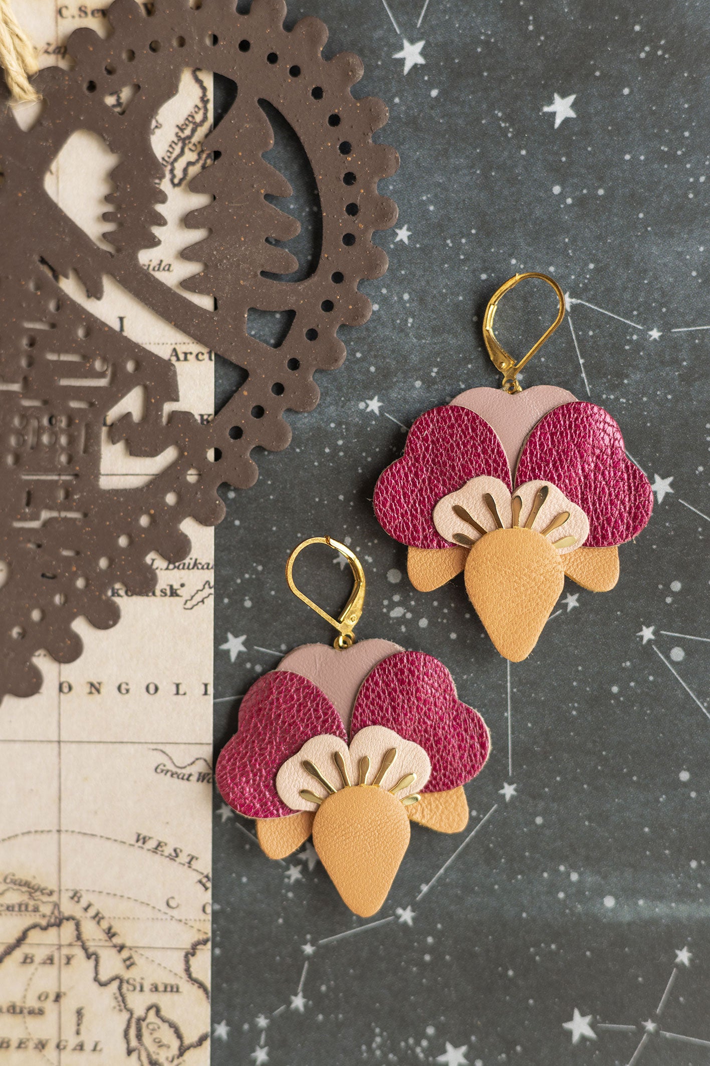 Boucles d'oreilles Orchidées - cuir jaune aurore, rose clair, framboise