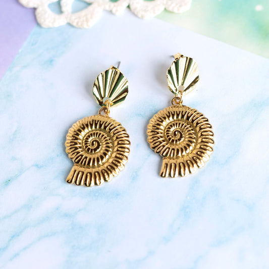 Boucles d'oreilles Nautilus - acier doré