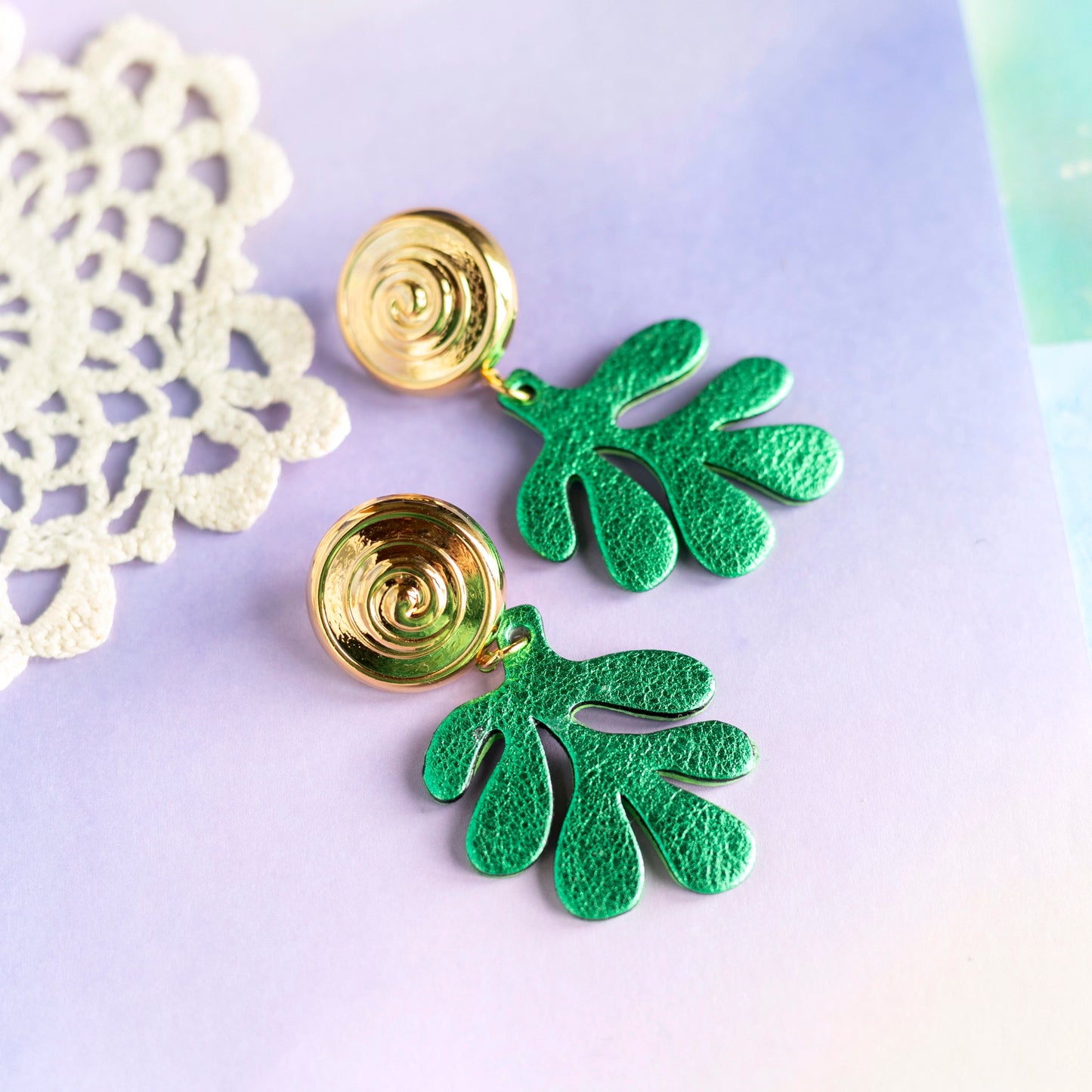 Boucles d'oreilles Algues - cuir vert