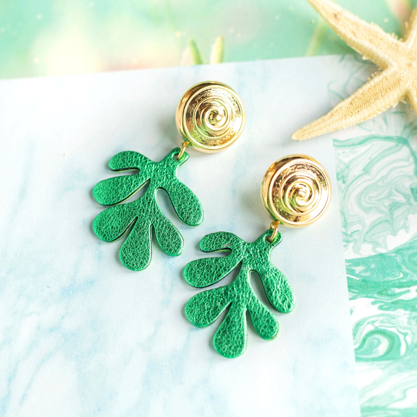 Boucles d'oreilles Algues - cuir vert