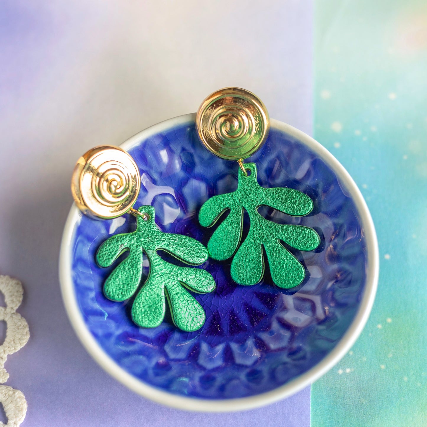 Boucles d'oreilles Algues - cuir vert