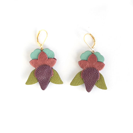 Boucles d'oreilles Iris cuir violine, cuivré, vert olive, aiguemarine
