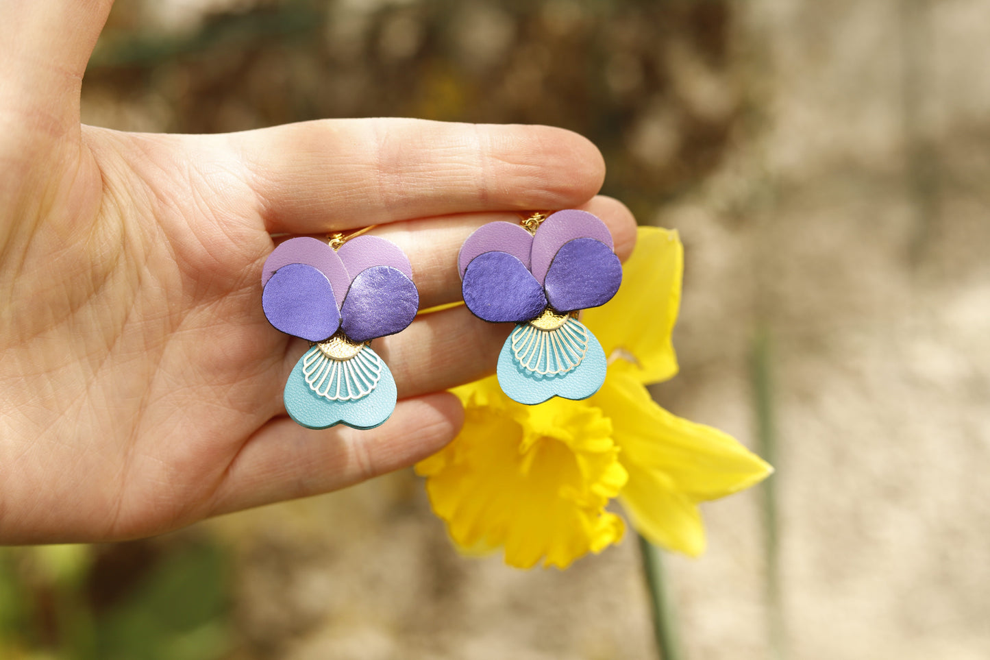 Boucles d’oreilles Pensées - bleu, mauve et violet métallisé