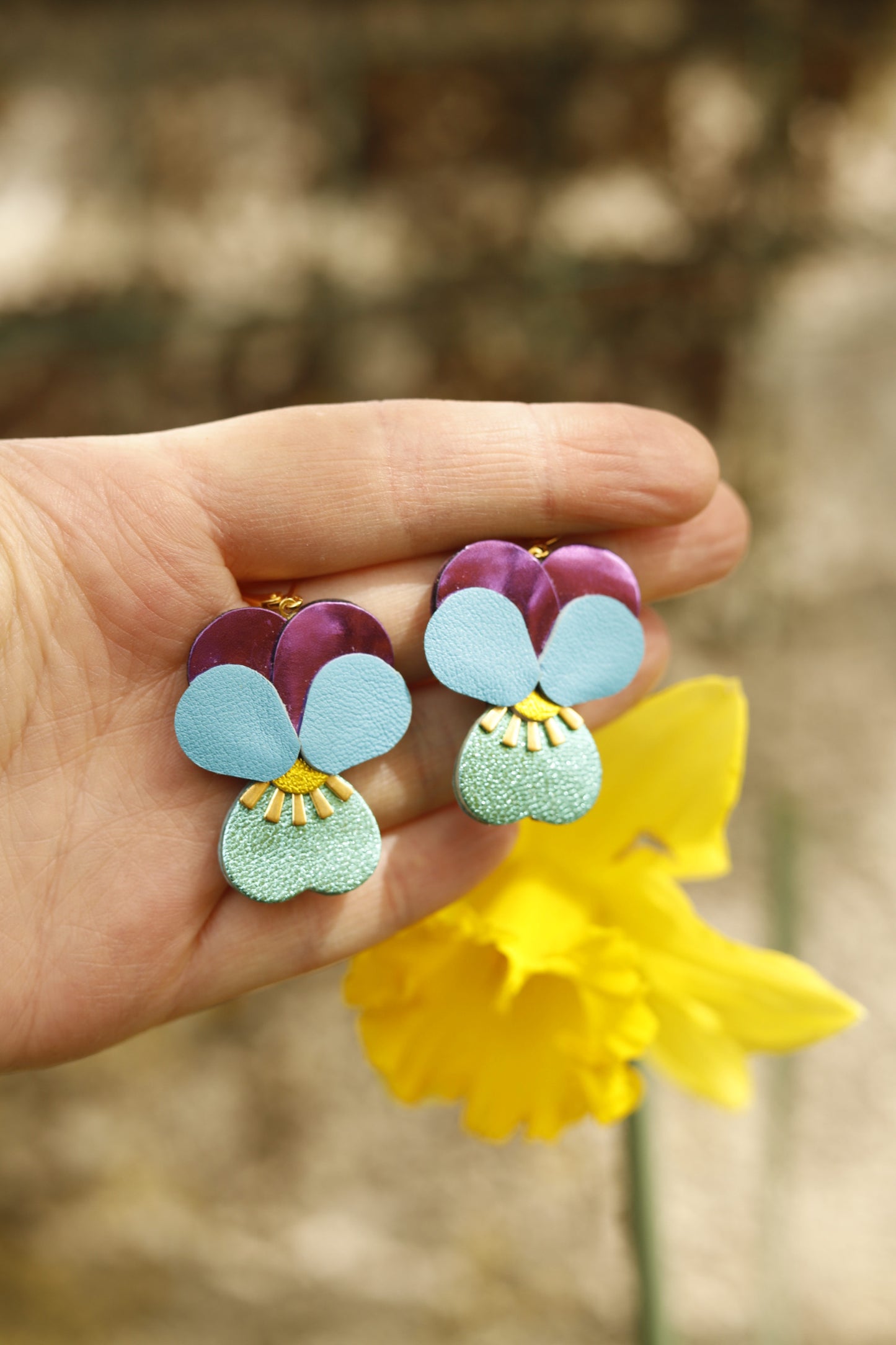 Boucles d’oreilles Pensées - bleu et violet métallisé