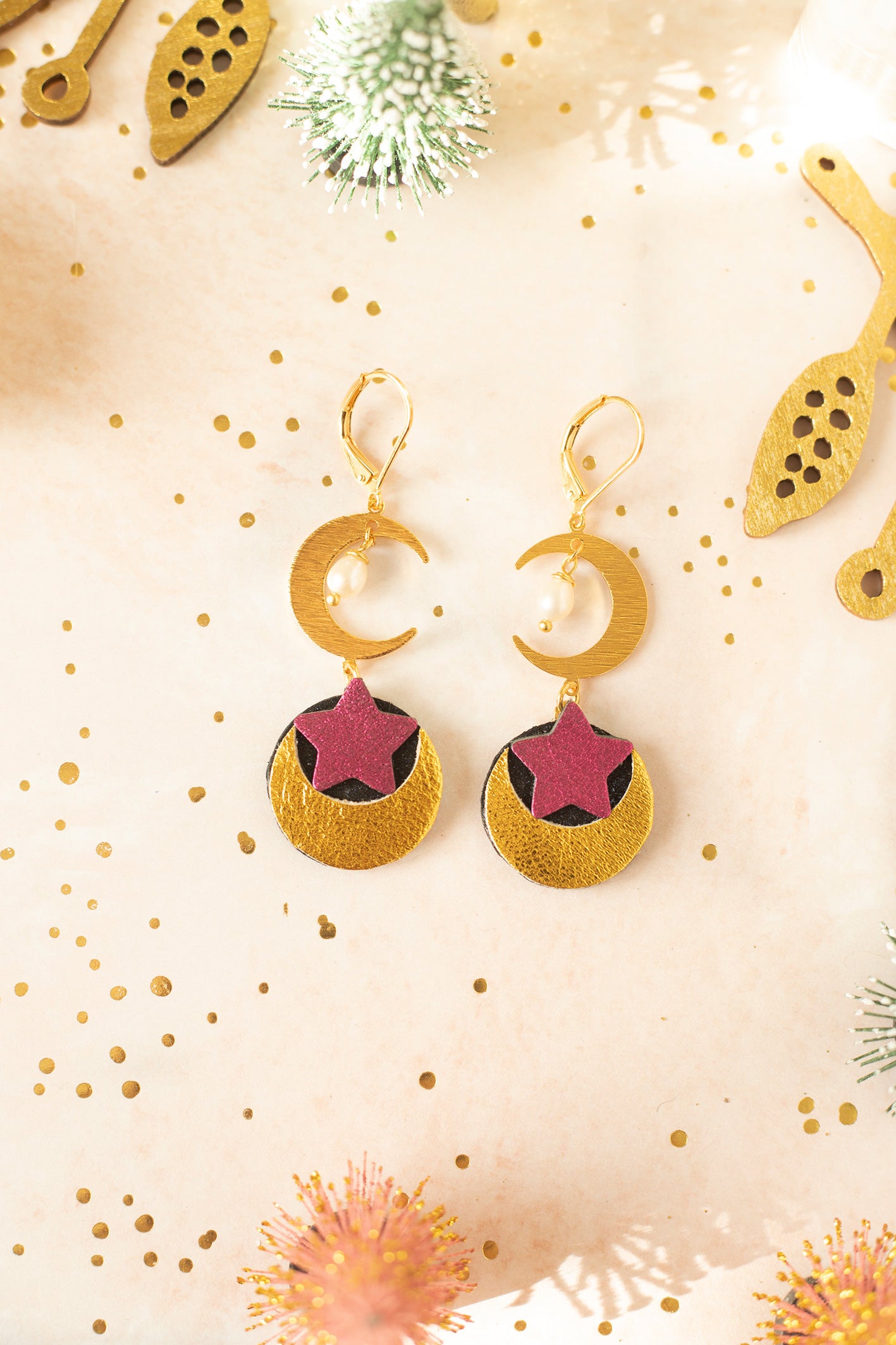 Boucles d’oreilles Lunes magiques magenta