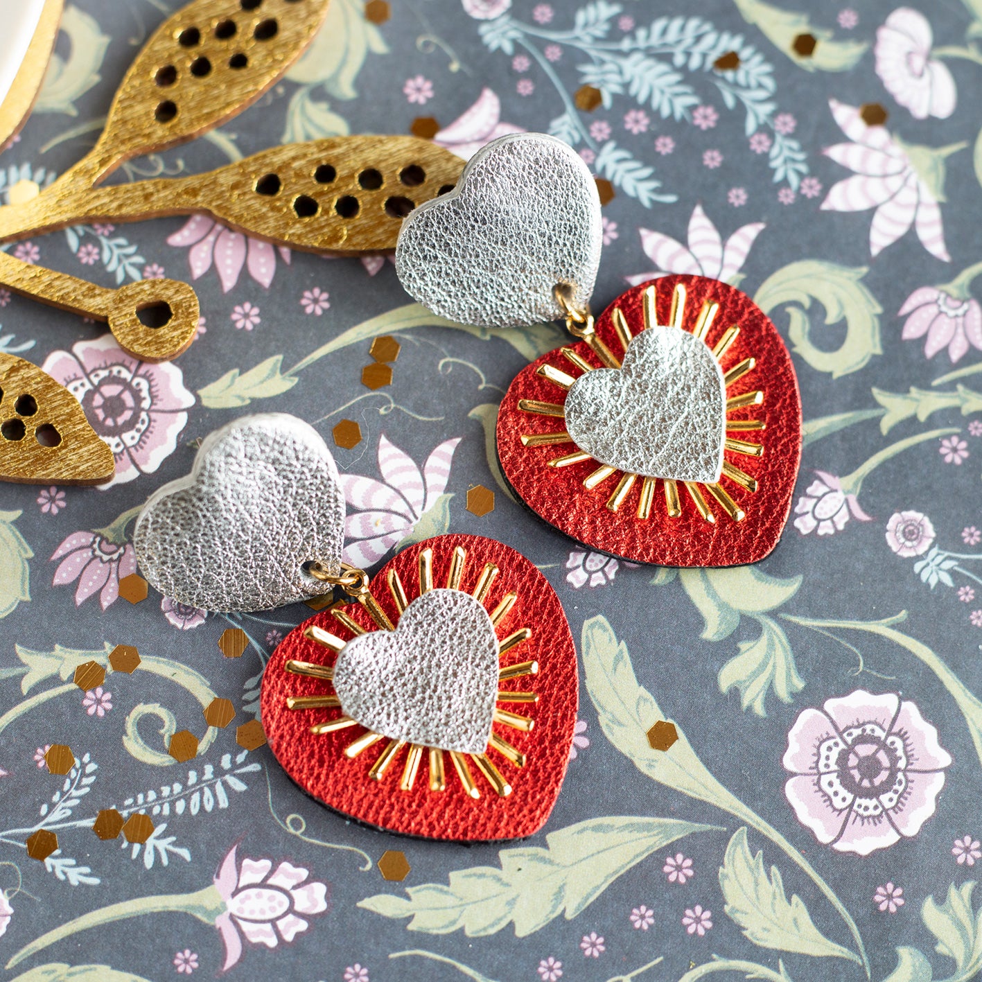 Boucles d'oreilles Sacré Coeur argent et rouge
