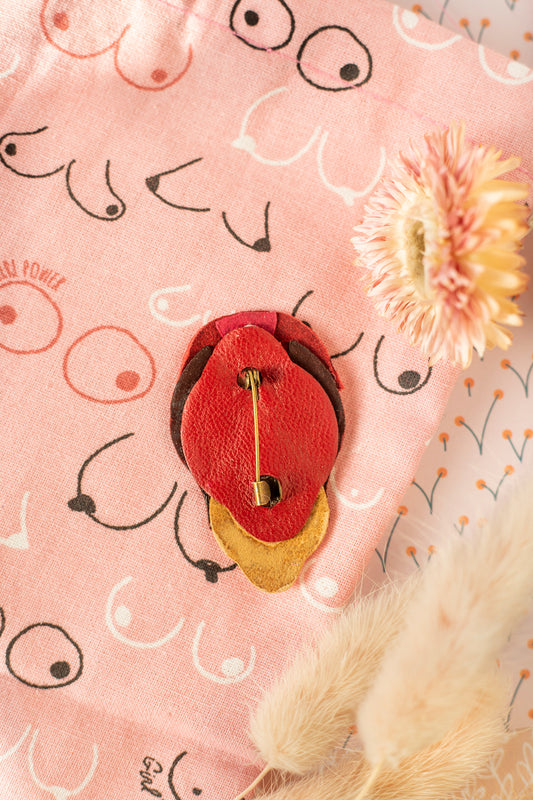 Broche Fleur-Vulve 7