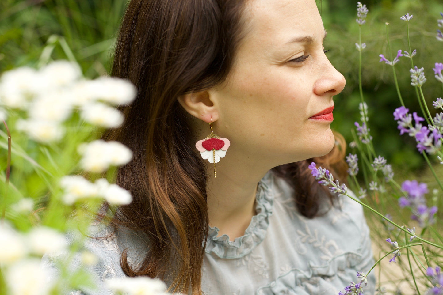 Boucles d’oreilles Orchidées en cuir rouge rose et blanc