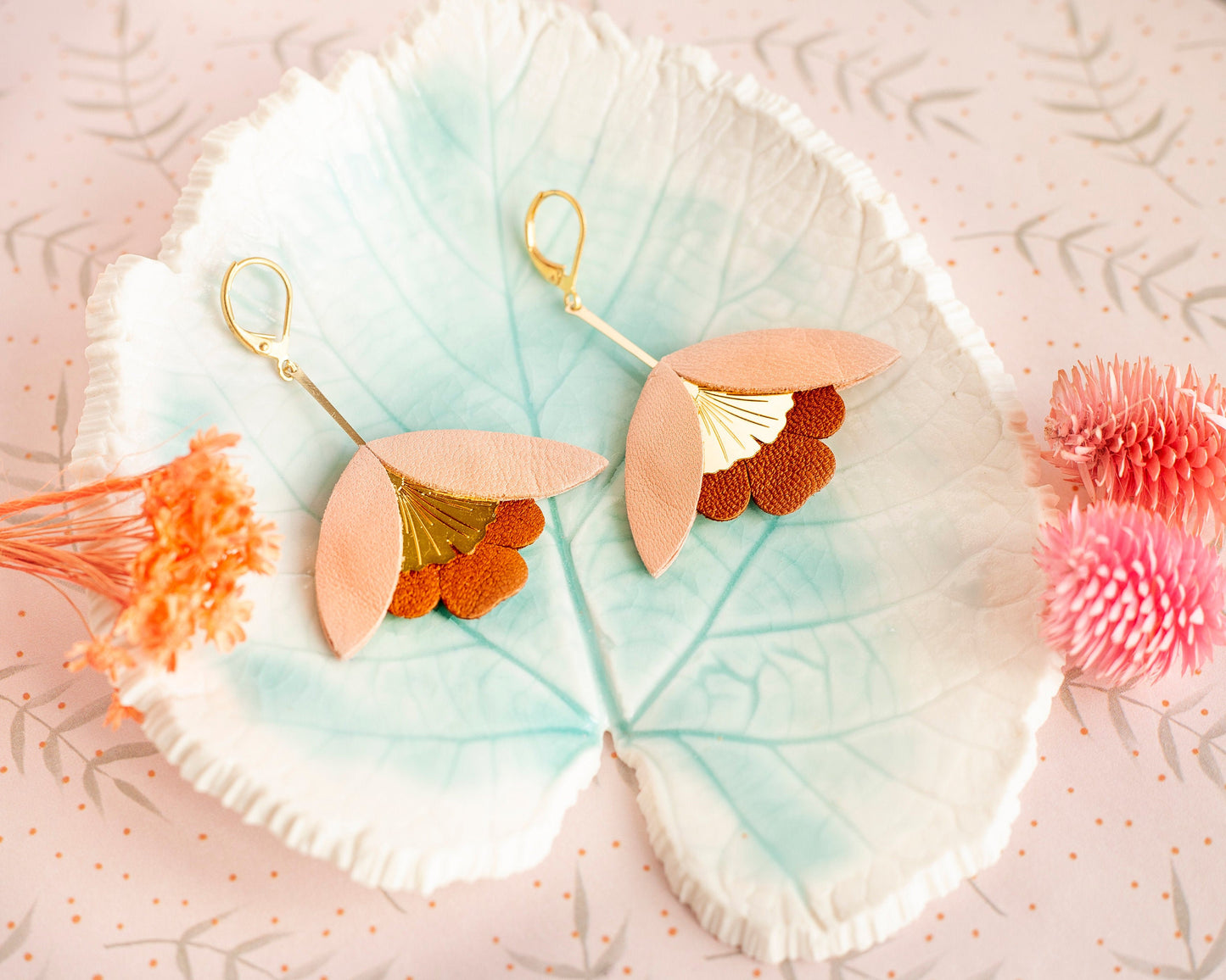 Boucles d'oreilles Fleur de Ginkgo rose et marron