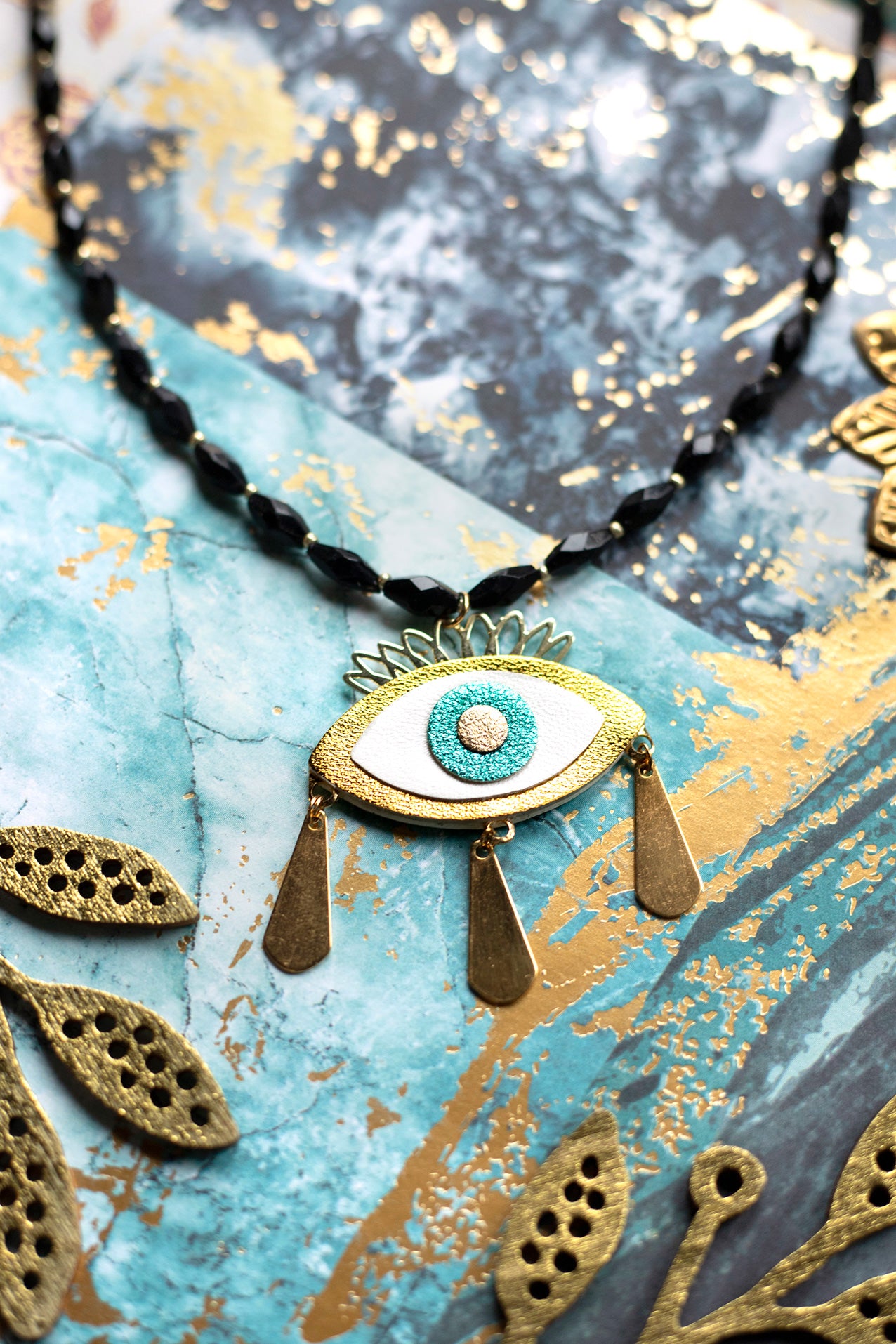 Collier Oeil d'Or Noir