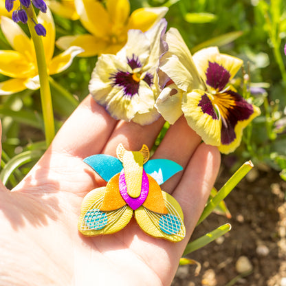 Broche Papillon - jaune, bleu cyan, orange, fuchsia