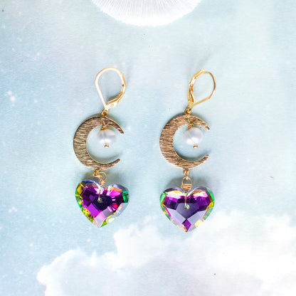 Boucles d'oreilles Coeurs en cristal violet et pendentifs Lunes dorés