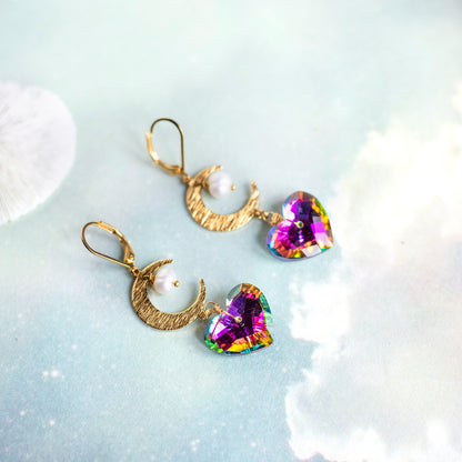 Boucles d'oreilles Coeurs en cristal violet et pendentifs Lunes dorés