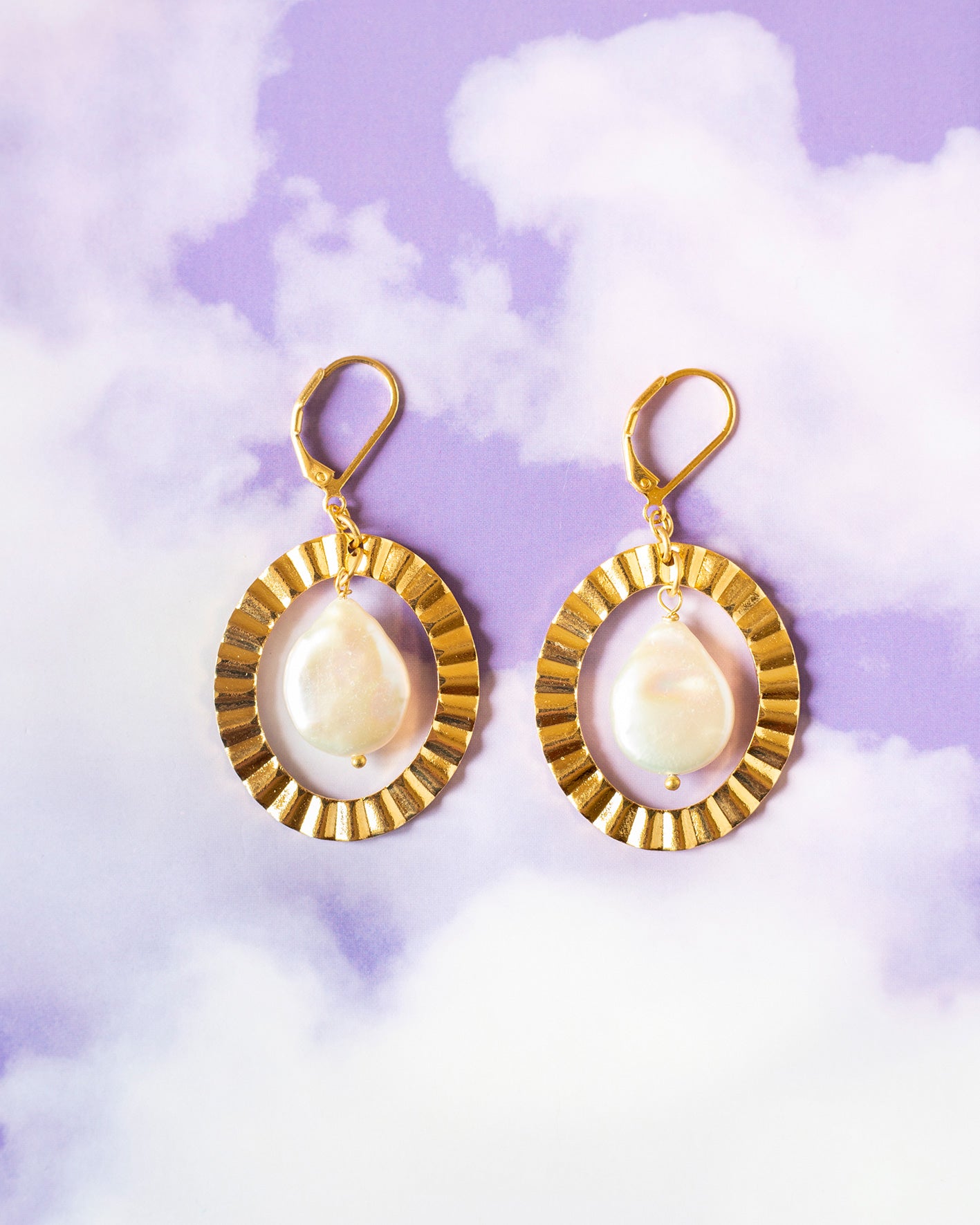 Large freshwater pearl earrings and gold pendant