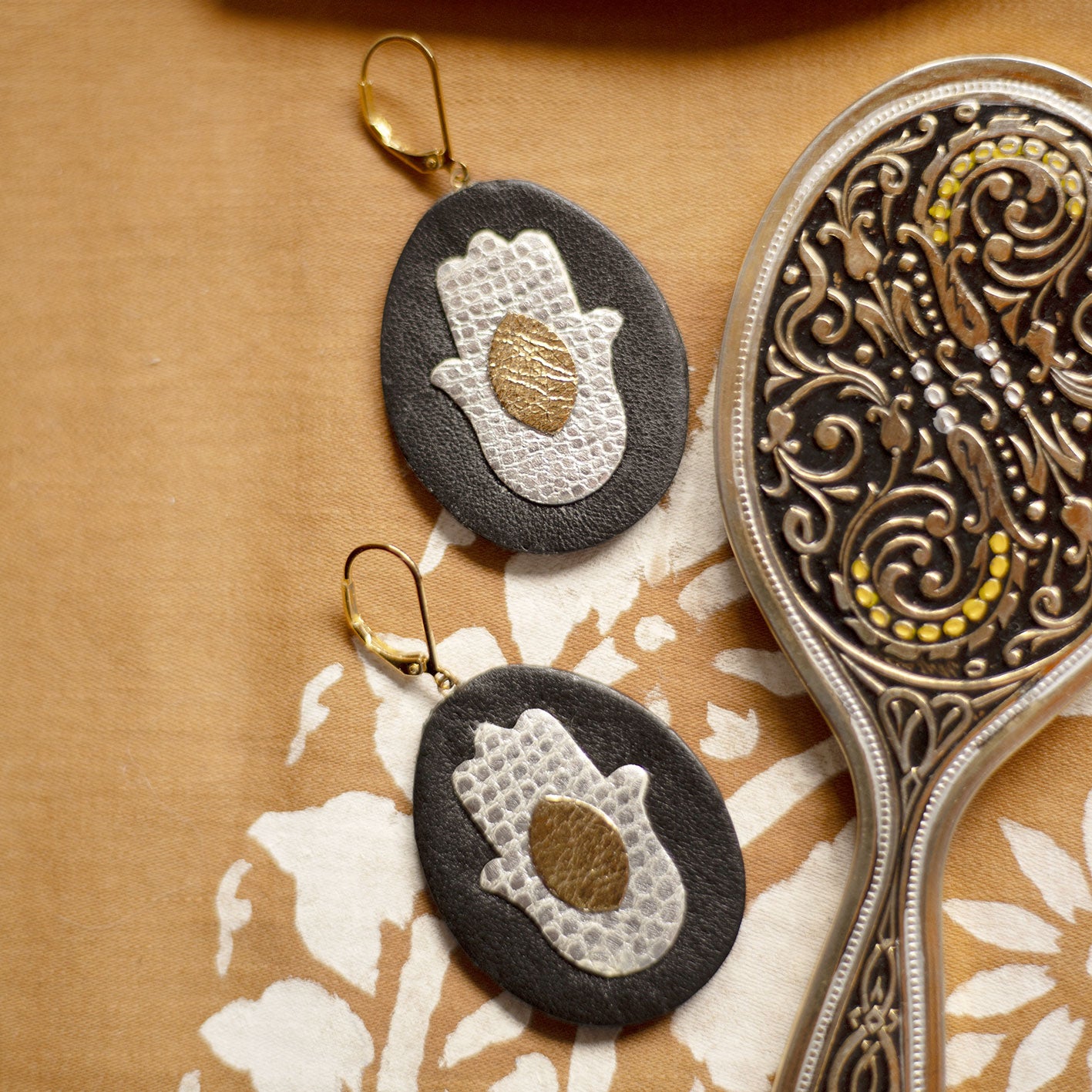 Boucles d'oreilles Main Hamsa