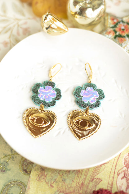 Boucles d'oreilles Fleurs en cuir turquoise holographique et coeurs dorés