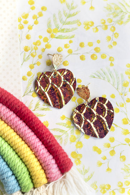 Boucles d'oreilles Coeurs - cuir à écailles holograhiques jaune orangé