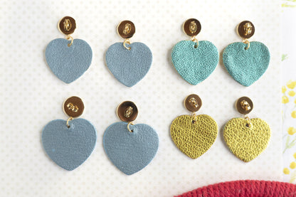 Boucles d'oreilles Coeurs - cuir vert opalin métallisé, paillettes roses