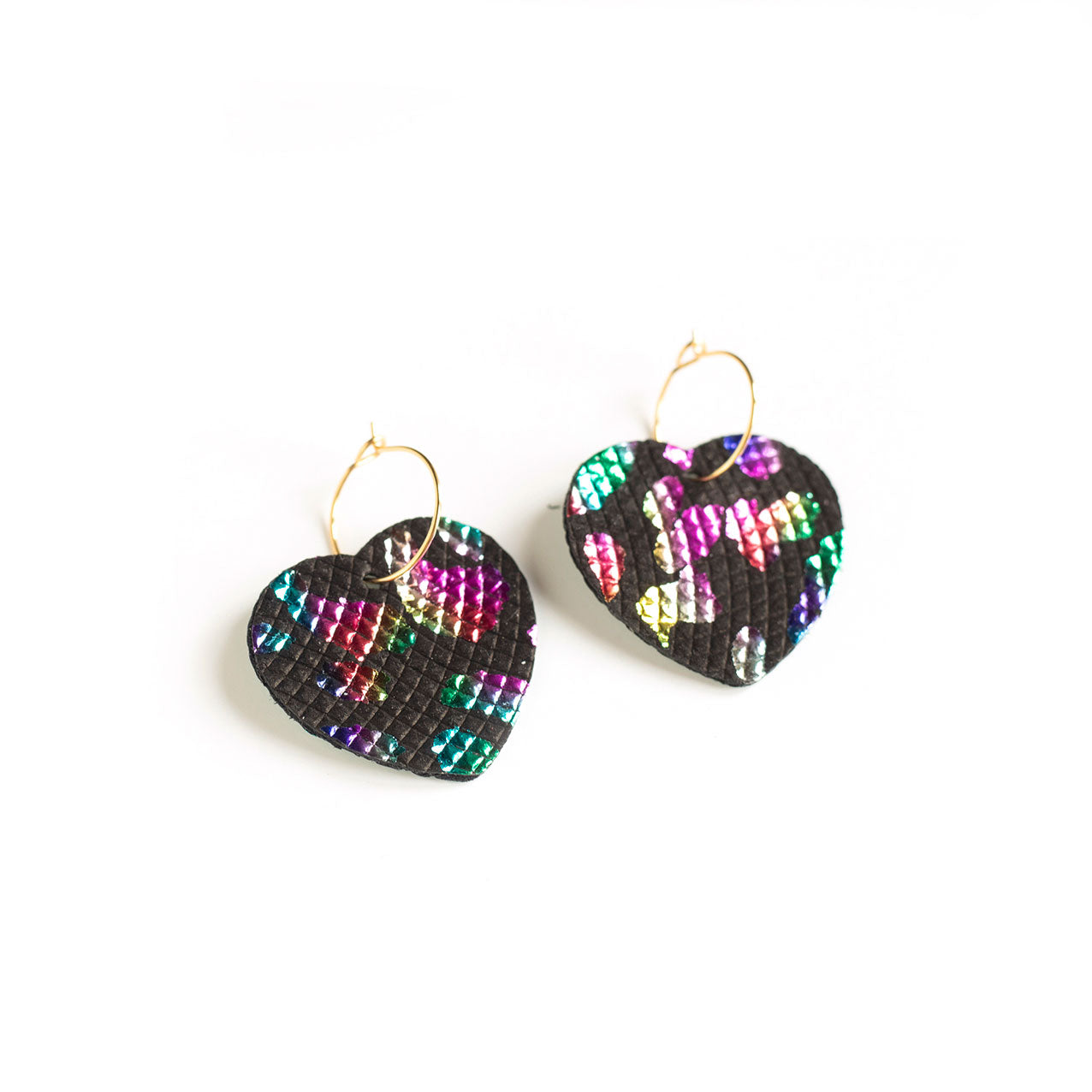 Boucles d'oreilles Coeurs noirs motifs multicolores