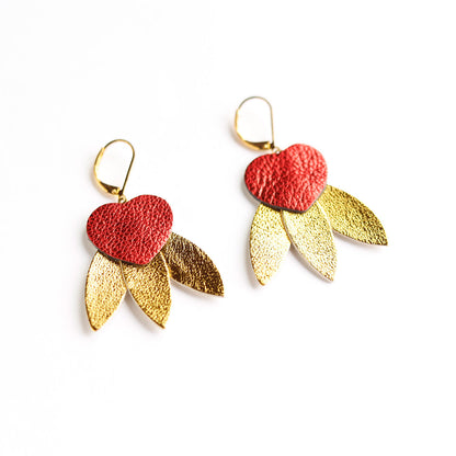 Boucles d'oreilles Coeurs rouge métallisé et 3 épées