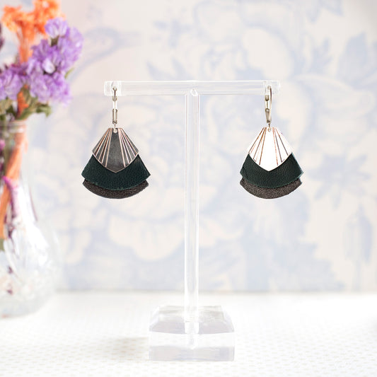 Carole black and silver earrings