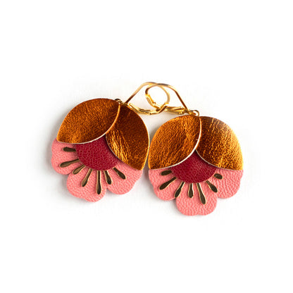 Boucles d'oreilles Fleur de Cerisier cuir orange métallisé, rouge, rose incarnat