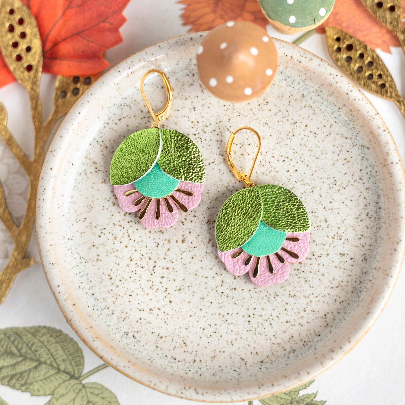 Boucles d'oreilles Fleur de Cerisier vert clair, menthe, rose poudré