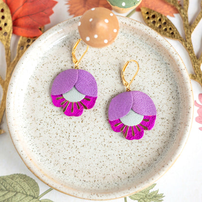 Boucles d'oreilles Fleur de Cerisier cuir parme, opaline, fuchsia