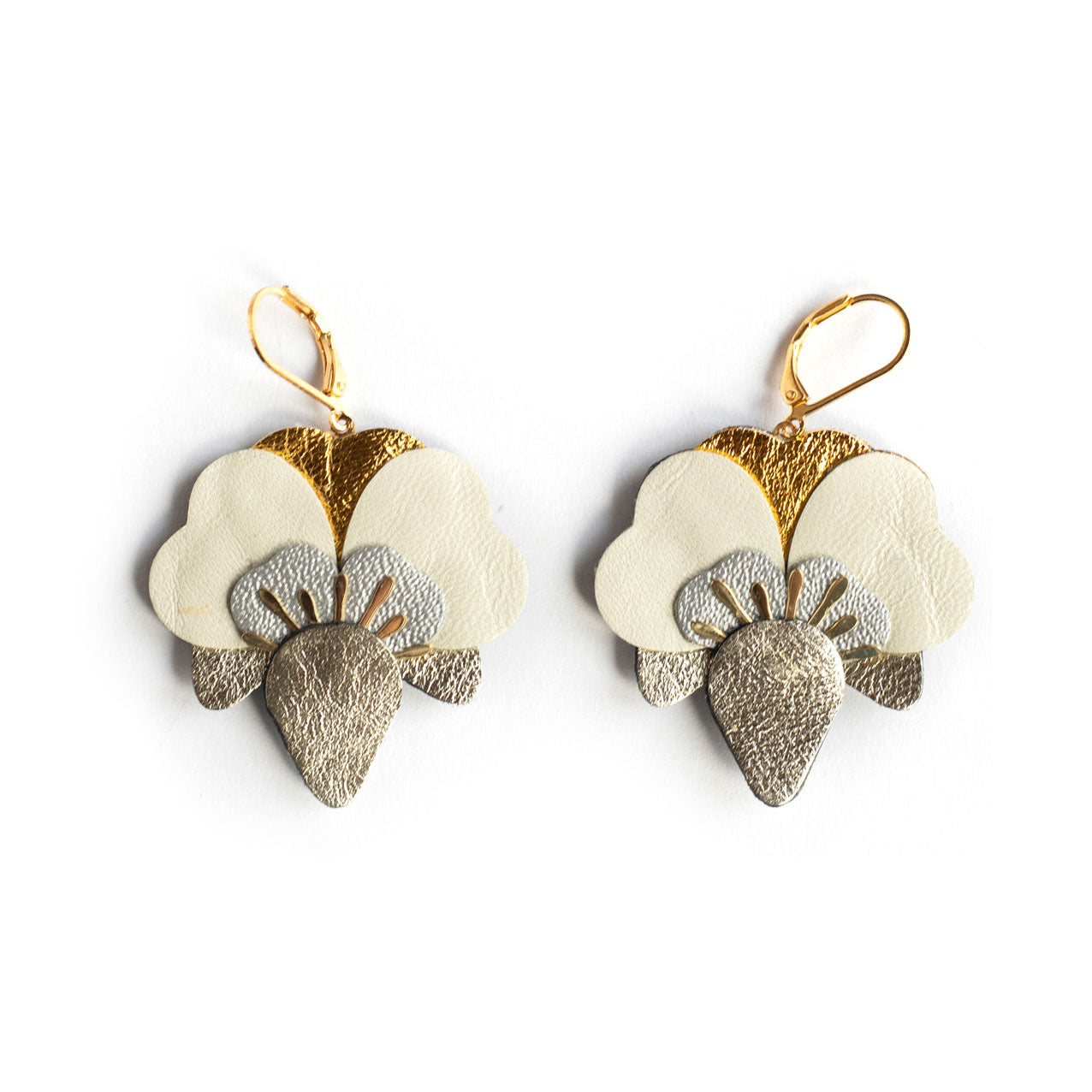 Boucles d'oreilles Orchidées - argenté, blanc nacré, doré