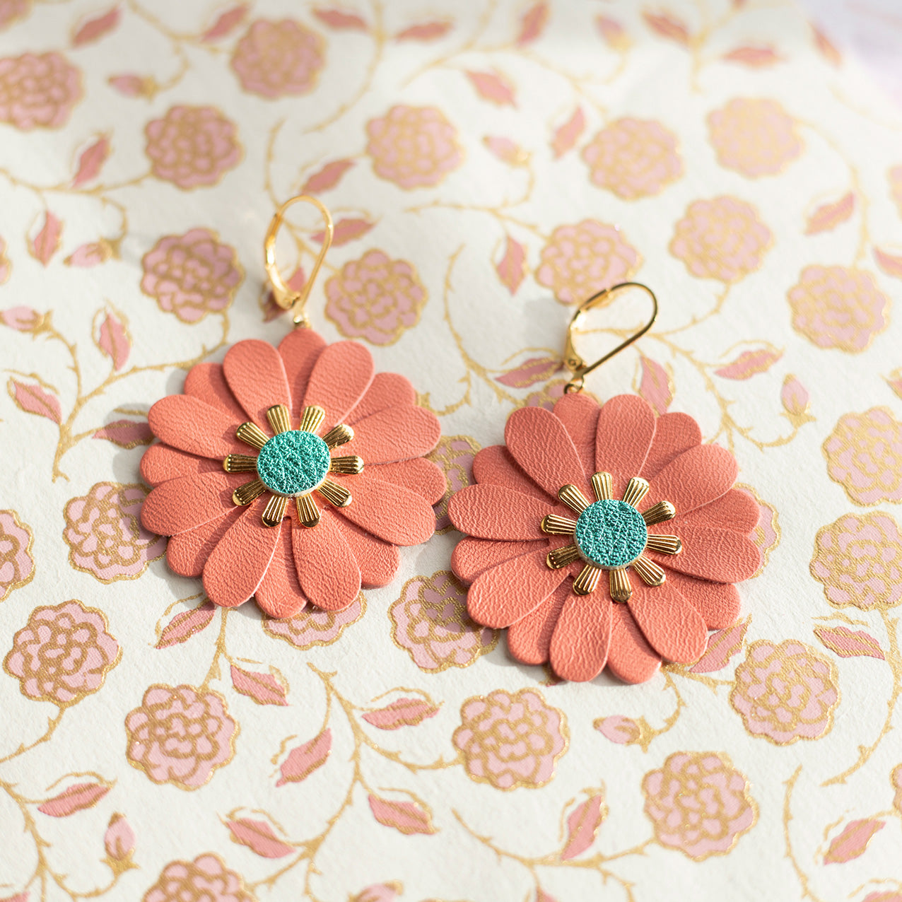 Zinnia flower earrings - coral pink leather