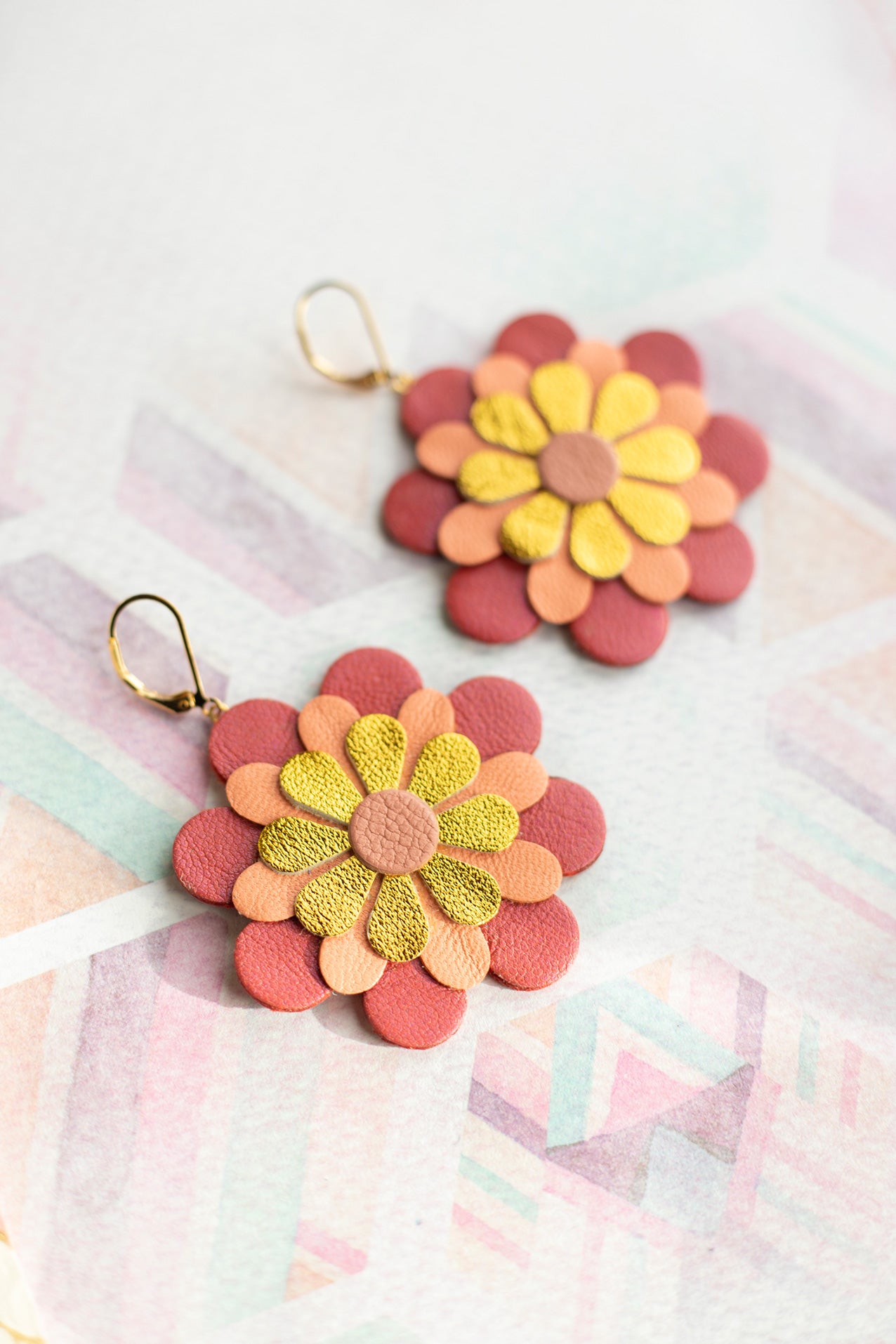 Zinnia flower earrings - gold leather, salmon pink and raspberry
